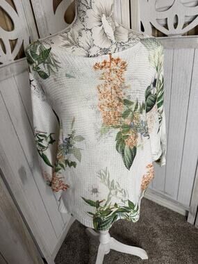 Collezioni Leonardo Women's Floral Knit Pullover Sweater White Pink Italy Medium